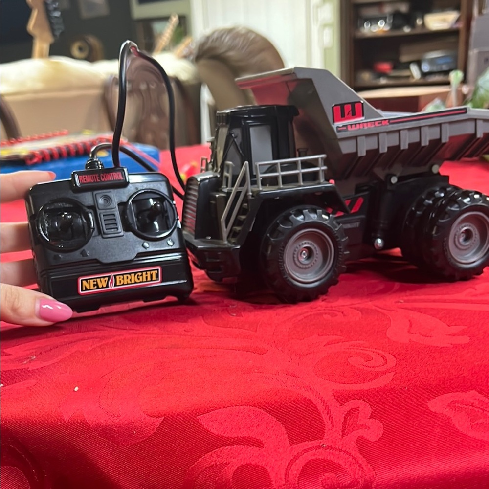 New Bright Remote Control Dump Truck